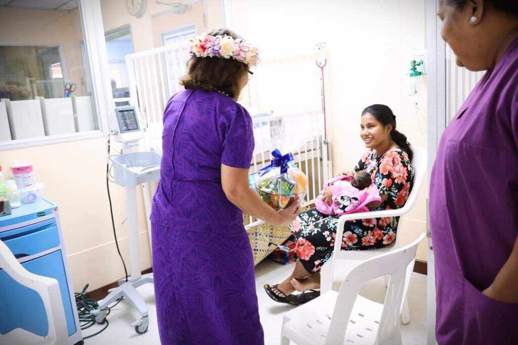 President Heine and Cabinet members Assess Health System Challenges During Ministry Visit