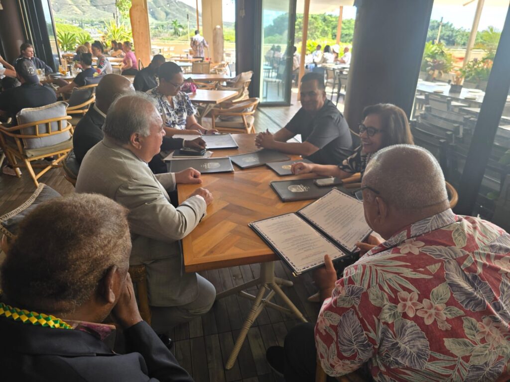 President Heine Meets with PIF Secretary General on Margins of Pacific Agenda Summit