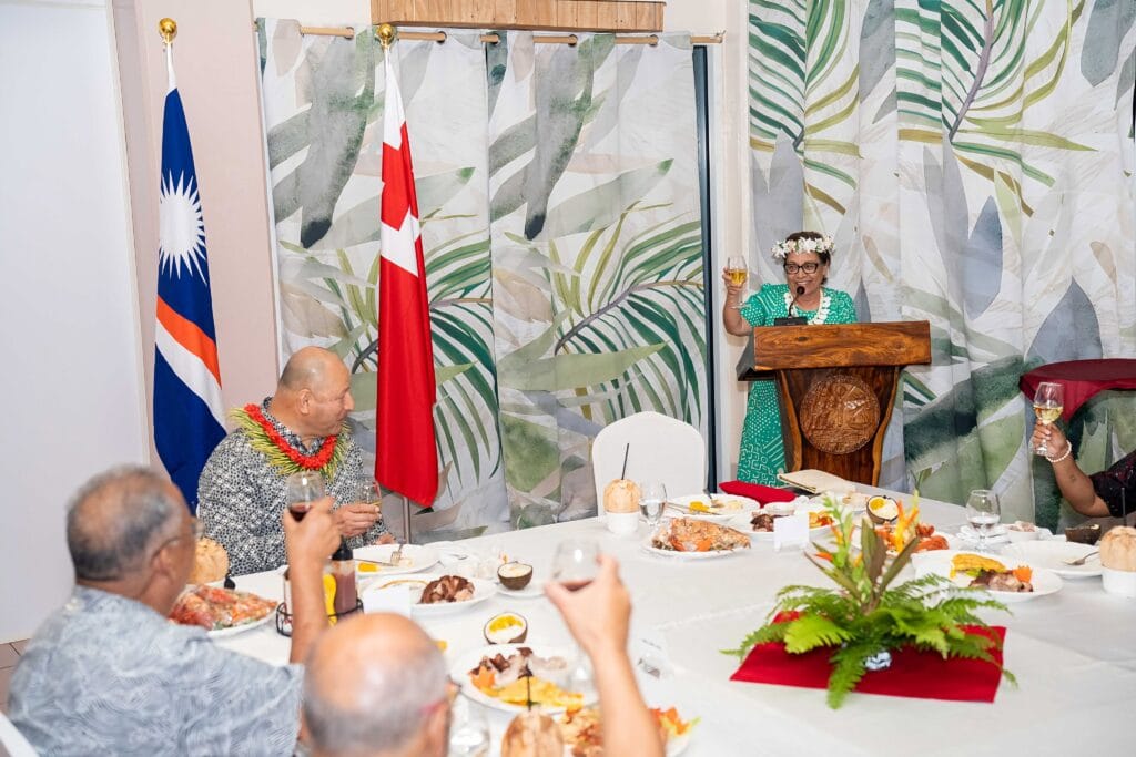 President Heine Welcomes His Majesty King Tupou VI to the Marshall Islands