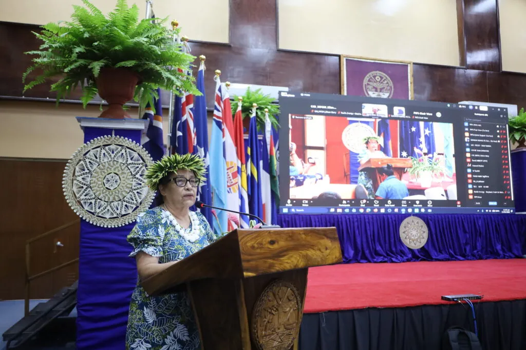 President Heine Opens Forum Economic Ministers Meeting Following Return from Berlin Climate Mobility Forum 